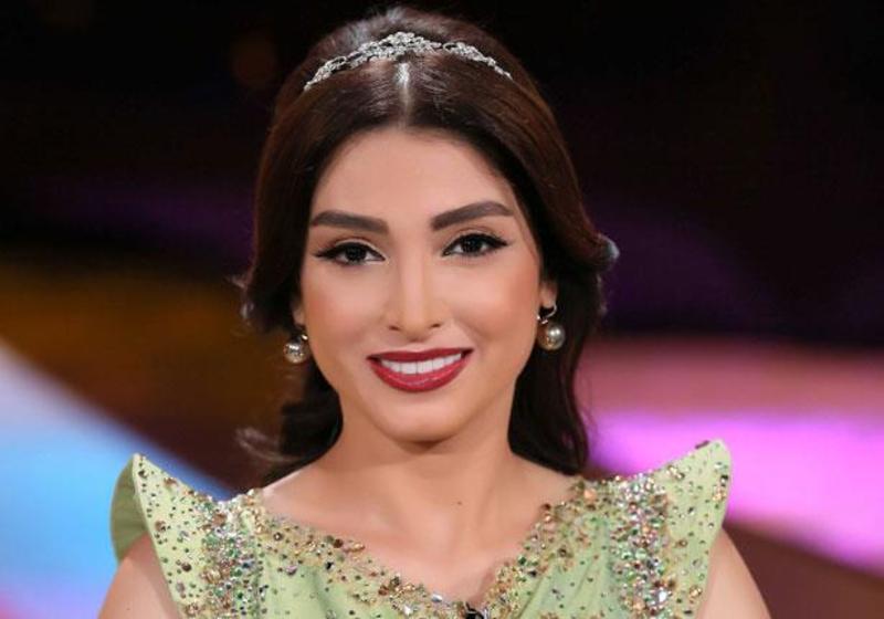 صور روجينا وابنتيها يتحضرن للعام الجديد بالحجاب